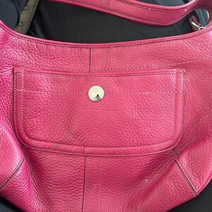 Sweet pink Coach shoulder bag on soft supple leather!